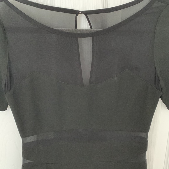 Elizabeth and James Selena Black Mesh Dress - Picture 5 of 8